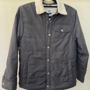 Old Navy black quilted jacket with sherpa lining